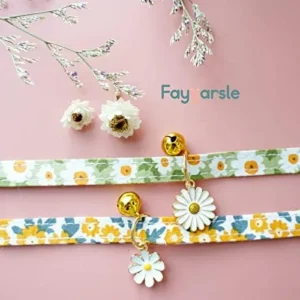 2 Pack Cotton Breakaway Cat Collars with Bell Daisy Pendant Kitty Kitten Collars Green Orange Collar for Female Girl Cats Male Boy Cats