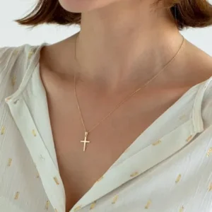 ASCOMY Cross Necklace for Women | 14K Gold & Silver Plated Cross Pendant Necklace Trendy Cross Pendant Chain Necklace Minimalist Daily Decoration Jewellery For Women Girls Dainty Religious Gift