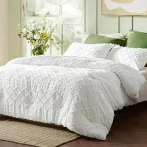 Bedsure Full Size Comforter Set – White Comforter, Boho Tufted Shabby Chic Bedding Comforter Set, 3 Pieces Vintage Farmhouse Bed Set for All Seasons, Fluffy Soft Bedding Set with 2 Pillow Shams