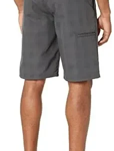 Dickies Men’s Flex Regular Fit Plaid Flat Front 11in Shorts