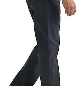 Lee Men’s Flat Front Relaxed Straight Pant