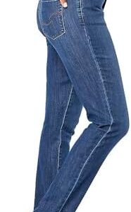 Signature by Levi Strauss & Co. Gold Label Women’s Classic Taper Jean (Also Available in Plus Size)