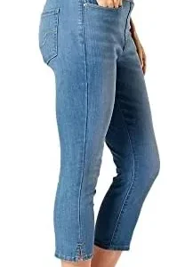 Signature by Levi Strauss & Co. Gold Label Women’s Totally Shaping Pull On Capri (Also Available in Plus Size)