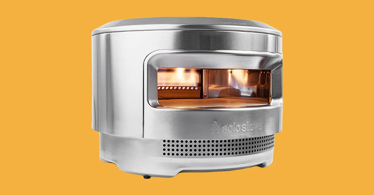 Solo Stove’s Excellent Pizza Oven Is on Sale for Pi Day