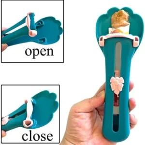 TITA-DONG Cat Claw Shaped Cat Strip Squeeze Spoon, Delectables Lickable Cat Treats Spoon, Wet Treat Cat Feeder Spoon Treat Squeeze Spoon for Lickable Wet Cat Treats Liquid Snack Feeding (Blue)